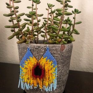 Handmade fringe sunflower earrings 🌻